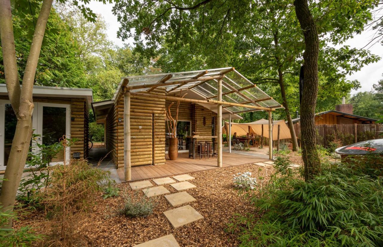 Zen-Bungalow No 4 Met Sauna En Hottub Rheezerveen Exterior photo